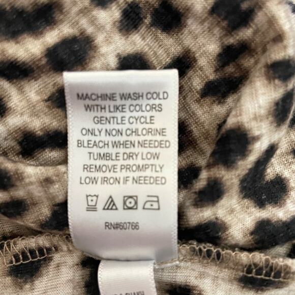 Betsey Johnson Animal Print Top Size Small - Picture 5 of 8